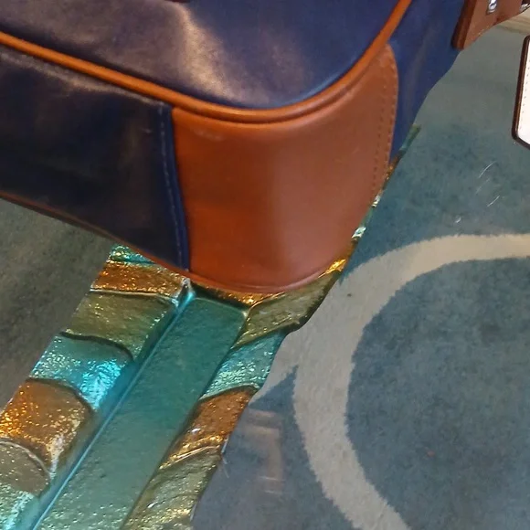 Coach Cream and Navy Satchel - Picture 8 of 11